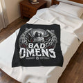 Gothic Angel Blanket Dark Aesthetic Throw Blanket Metal Style Plush Blanket Cozy Gothic Decor Alternative Home Blanket Gift