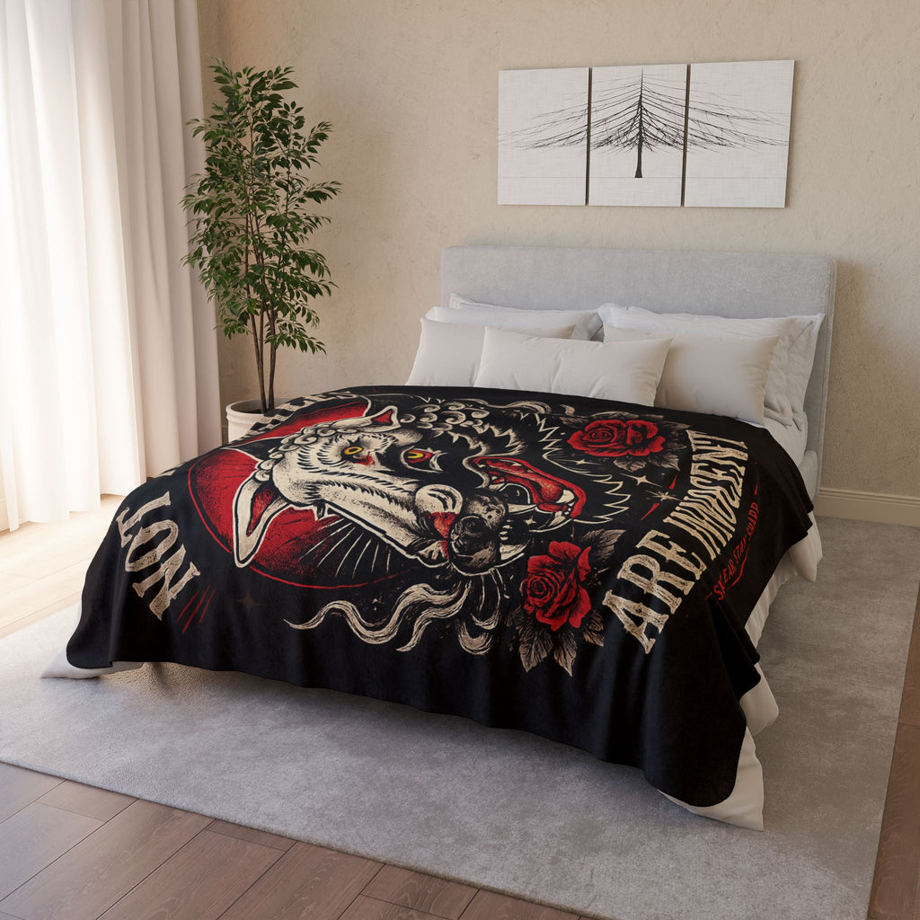 Not All Smiles Are Innocent Sherpa Blanket Gothic Wolf Throw Tattoo Style Blanket Dark Aesthetic Cozy Plush Blanket Alternative Home Decor