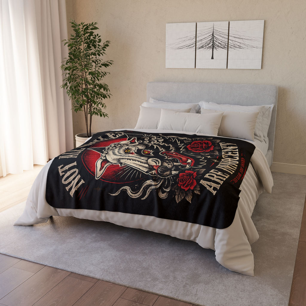Not All Smiles Are Innocent Sherpa Blanket Gothic Wolf Throw Tattoo Style Blanket Dark Aesthetic Cozy Plush Blanket Alternative Home Decor