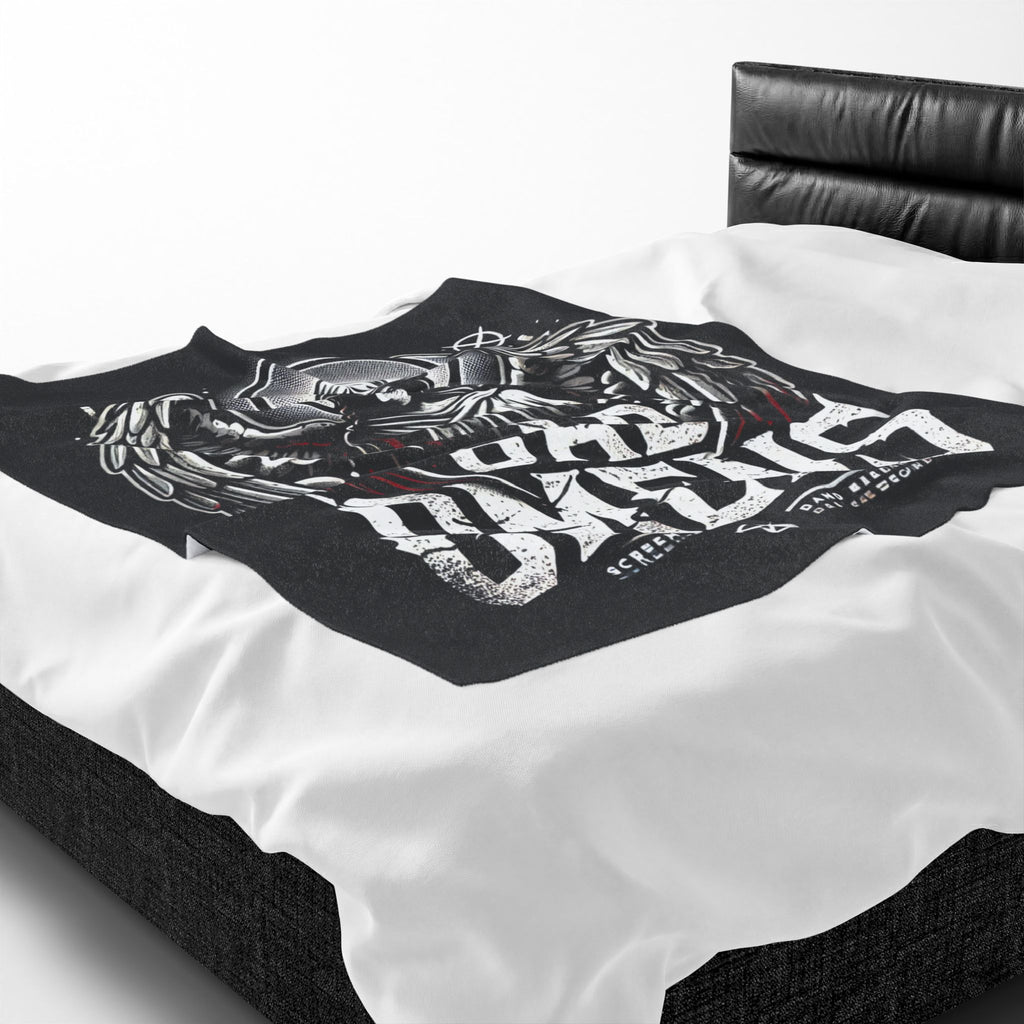 Gothic Angel Blanket Dark Aesthetic Throw Blanket Metal Style Plush Blanket Cozy Gothic Decor Alternative Home Blanket Gift